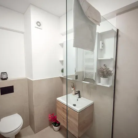 Bluewaves In Odyssey Pools And Parking Apartment Navodari